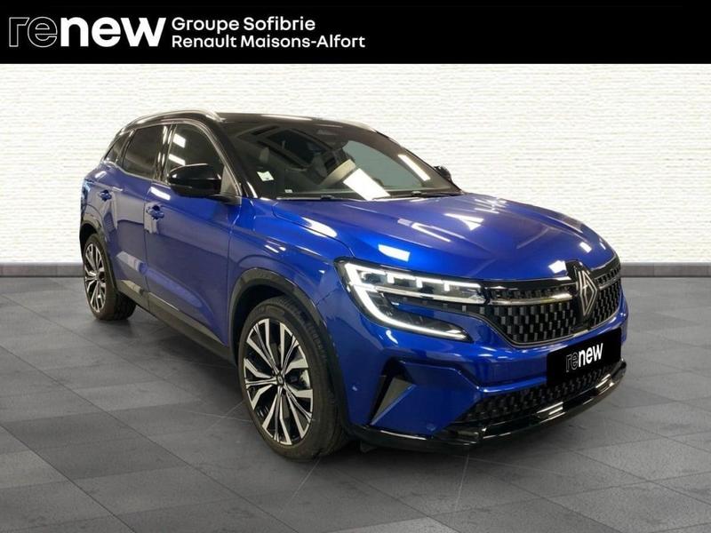 Renault Austral E-Tech hybrid 200 Iconic