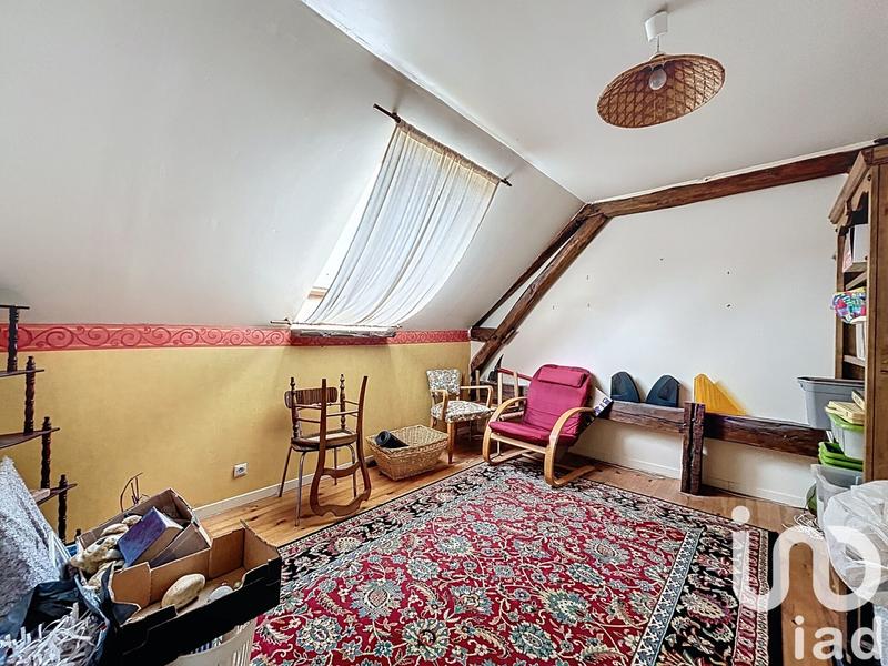 Maison - 122 m² - 8 pièces