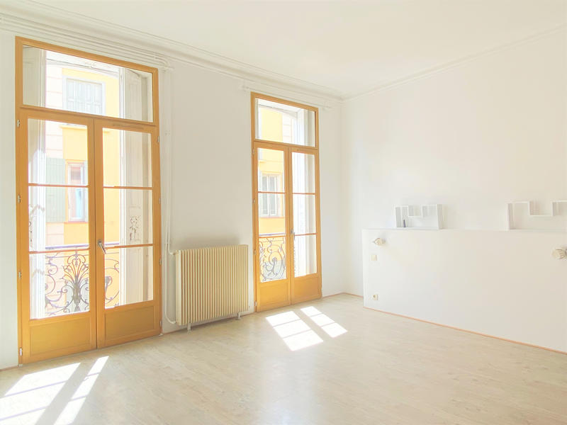 Appartement - 62 m² - 2 pièces