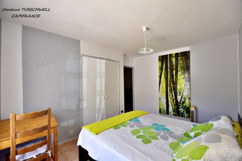 Maison - 205 m² - 10 pièces