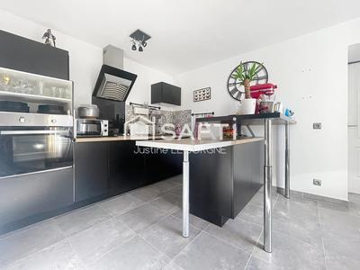 Maison - 60 m² - 3 pièces