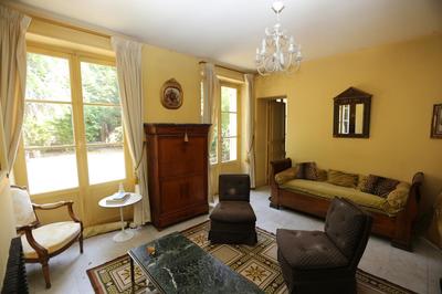 Demeure - 141 m² - 7 pièces