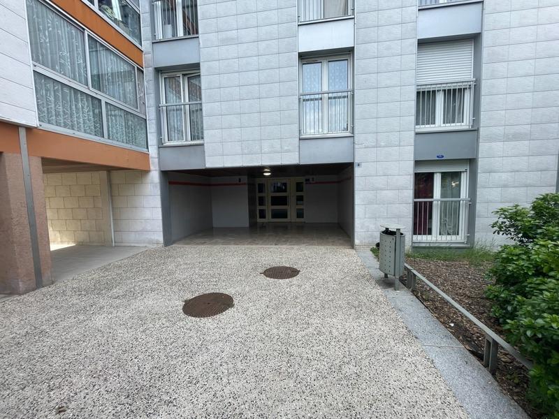 Appartement - 79 m² - 4 pièces