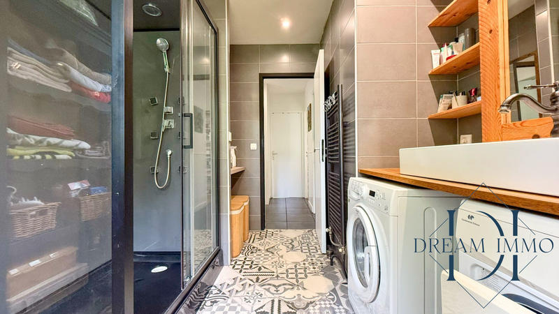 Maison - 103 m² - 4 pièces