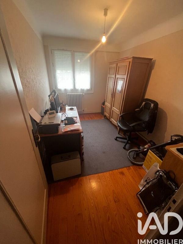 Appartement - 93 m² - 5 pièces