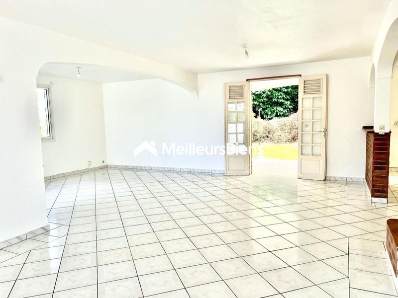 Maison - 175 m² - 7 pièces