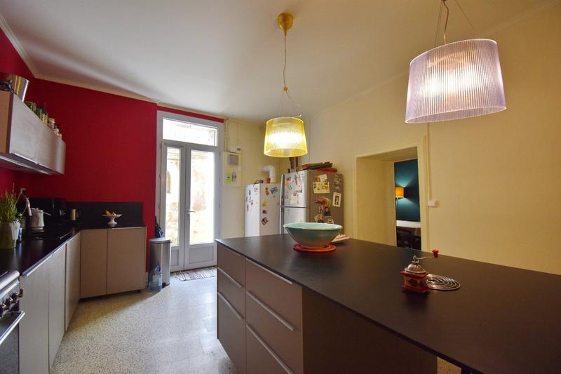 Maison - 391 m² - 12 pièces