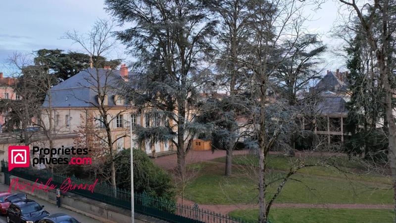 Appartement - 84 m² - 4 pièces