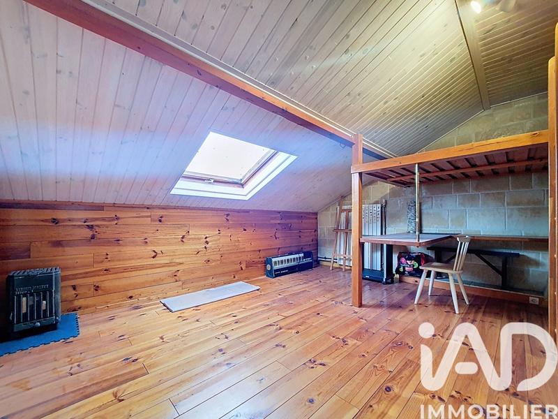 Maison - 92 m² - 6 pièces