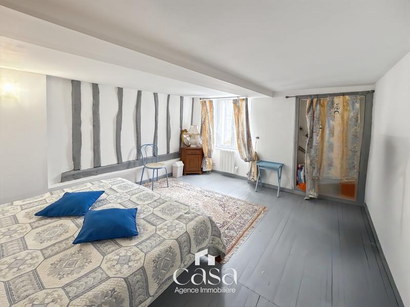 Maison - 188 m² - 8 pièces