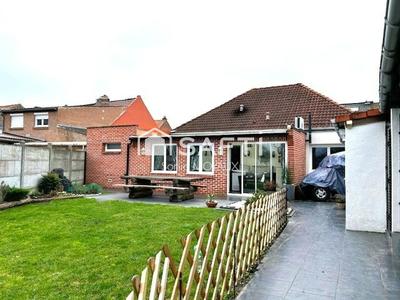 Maison - 89 m² - 5 pièces