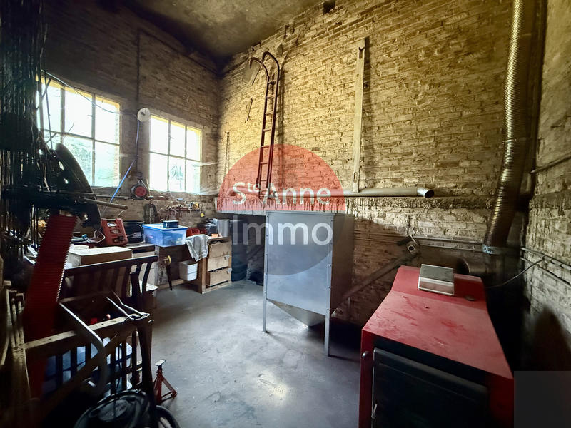 Maison - 205 m² - 8 pièces