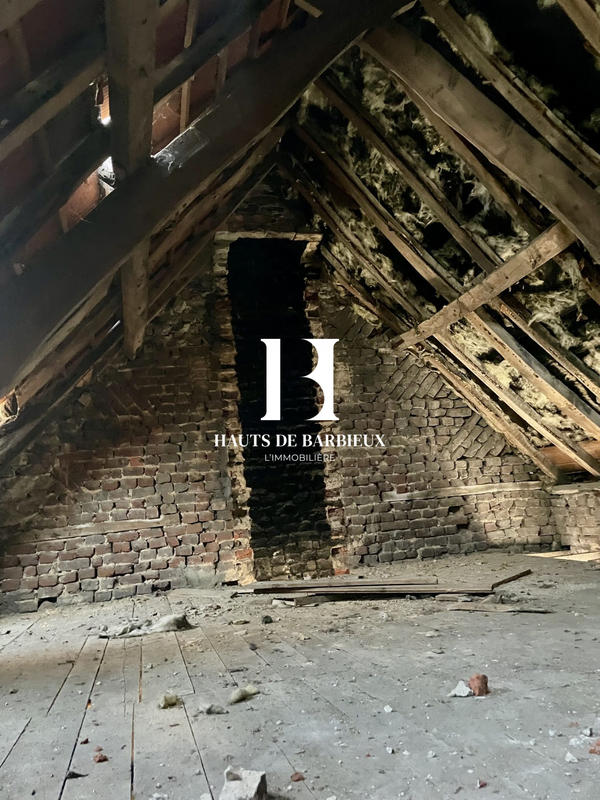 Maison - 100 m² - 6 pièces