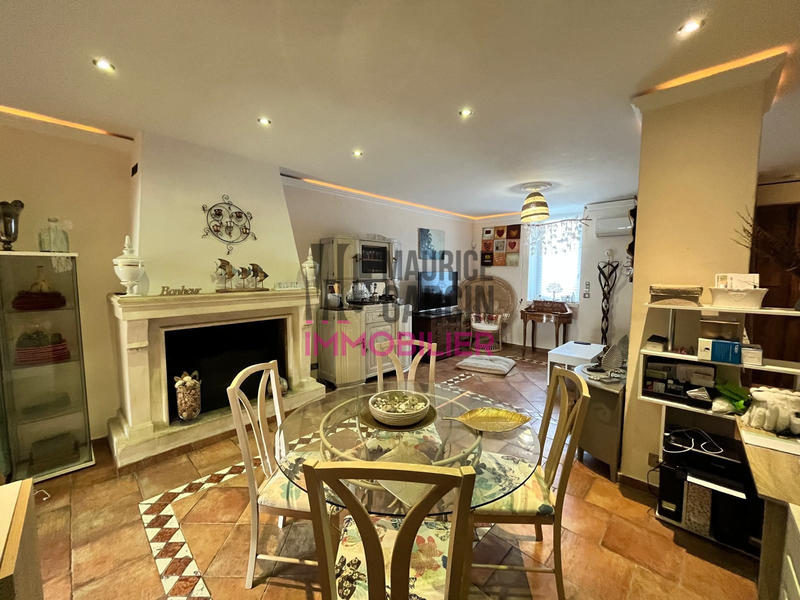 Maison - 97 m² - 4 pièces