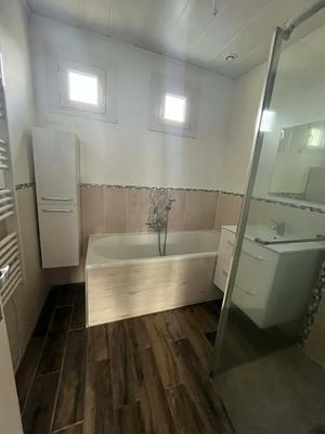 Maison - 83 m² - 5 pièces