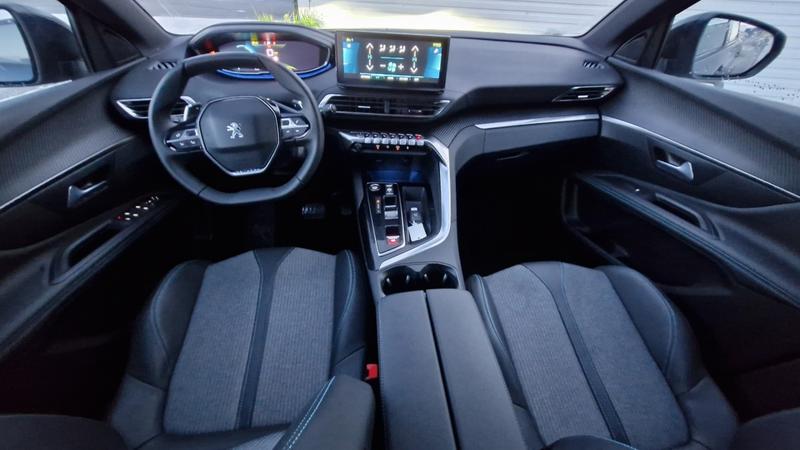 Peugeot 3008 Hybrid 180 E-Eat8 Allure Pack