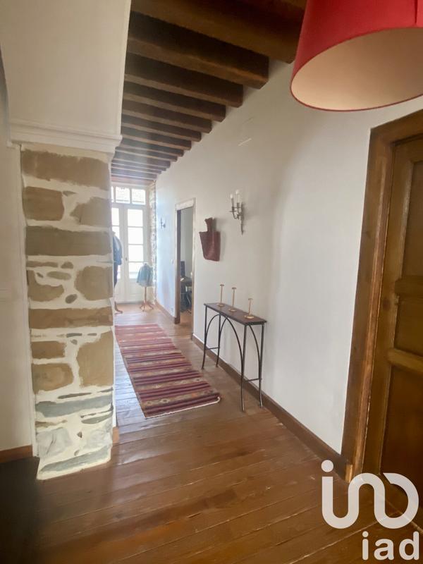 Maison - 412 m² - 10 pièces