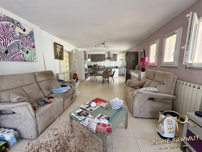 Maison - 97 m² - 3 pièces