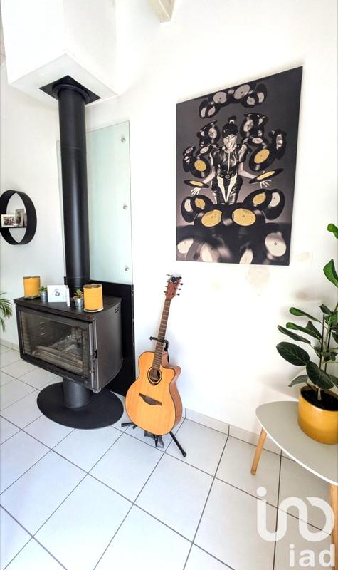 Maison - 98 m² - 5 pièces