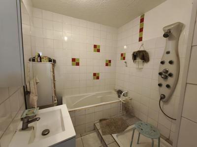 Maison - 79 m² - 5 pièces