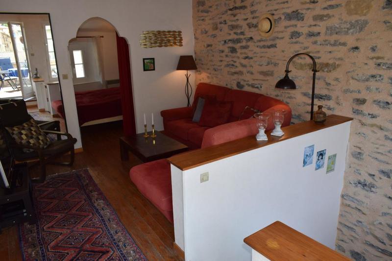 Maison en pierre - 140 m² - 9 pièces