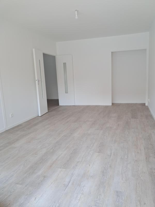 Appartement - 83 m² - 4 pièces