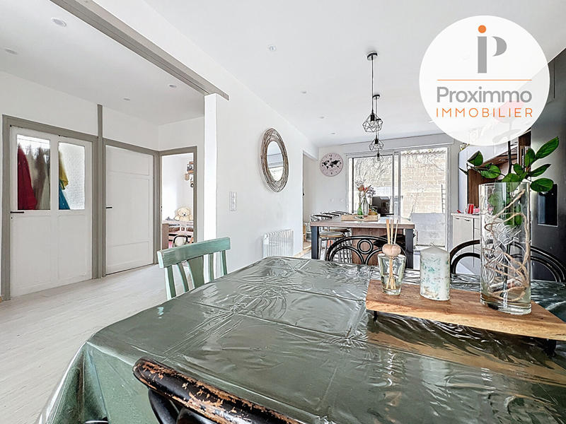 Maison - 140 m² - 7 pièces