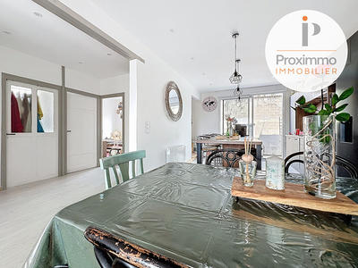 Maison - 140 m² - 7 pièces