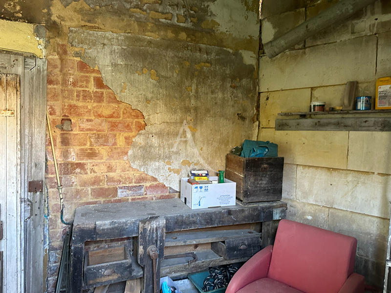 Maison - 121 m² - 8 pièces