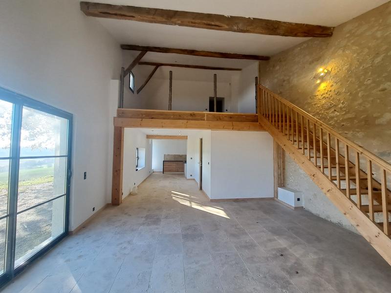 Maison - 429 m² - 11 pièces