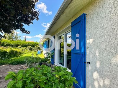 Maison - 94 m² - 5 pièces