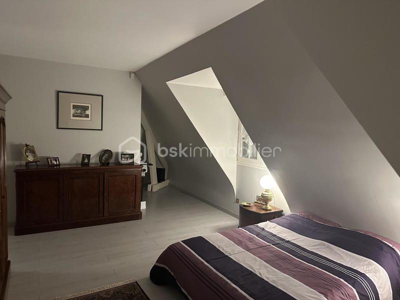 Maison d'architecte - 224 m² - 7 pièces