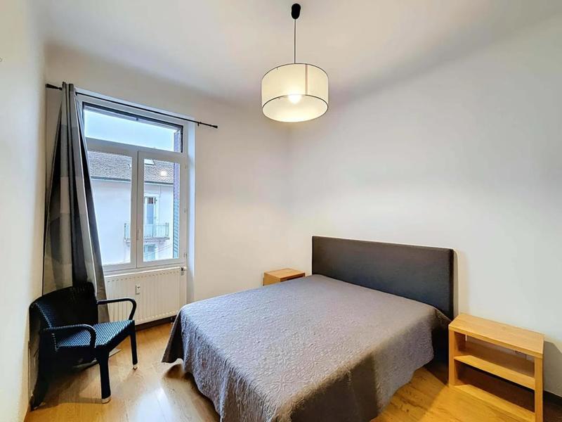 Appartement - 81 m² - 3 pièces