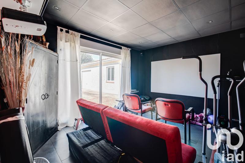 Maison - 238 m² - 7 pièces