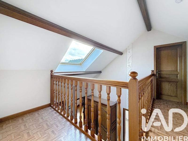 Maison - 111 m² - 5 pièces