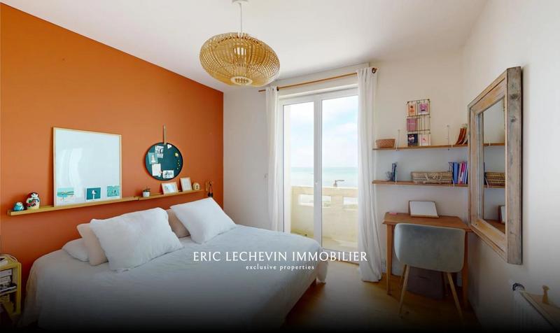 Villa - 136 m² - 8 pièces