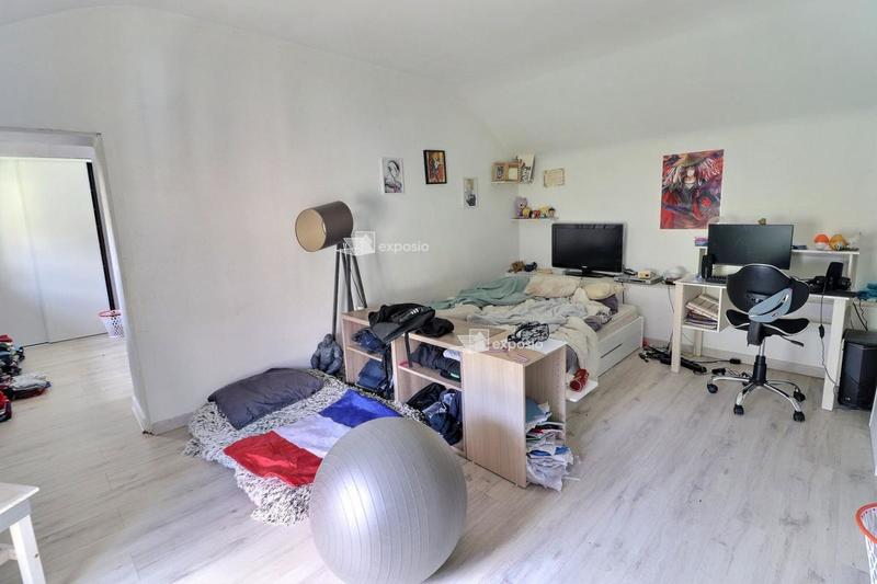 Maison - 175 m² - 6 pièces