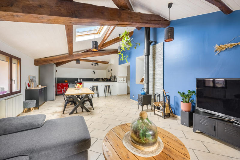 Appartement - 84 m² - 4 pièces