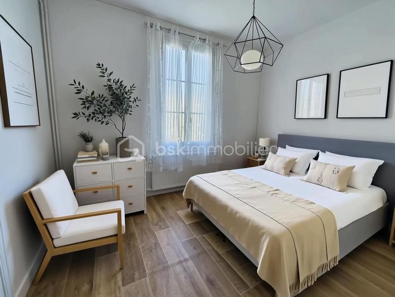 Maison - 162 m² - 6 pièces