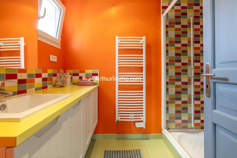 Maison - 135 m² - 6 pièces