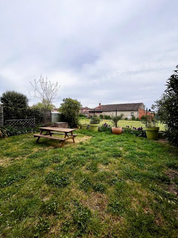 Maison - 98 m² - 4 pièces