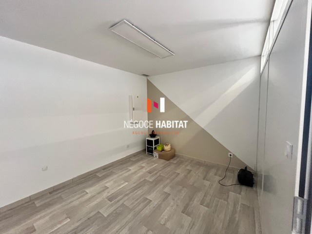 Local commercial - 285 m²