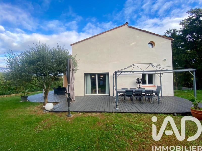 Maison - 170 m² - 6 pièces
