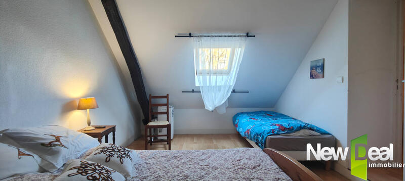 Maison en pierre - 180 m² - 7 pièces