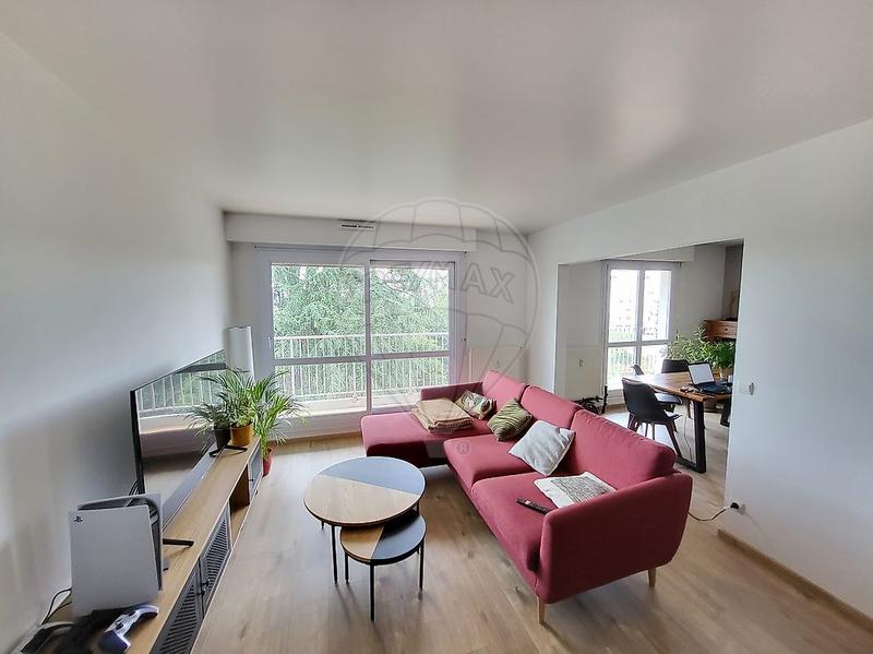 Appartement - 88 m² - 5 pièces