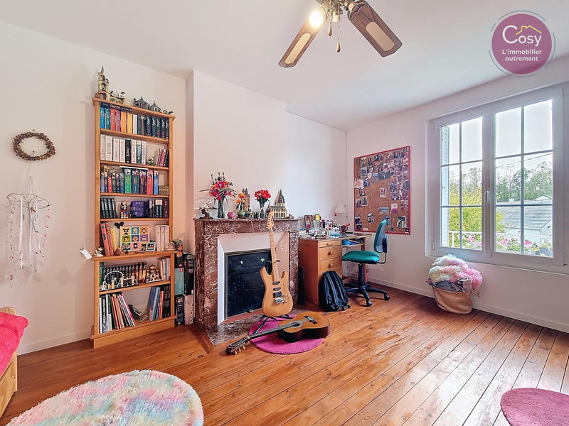 Maison - 229 m² - 7 pièces