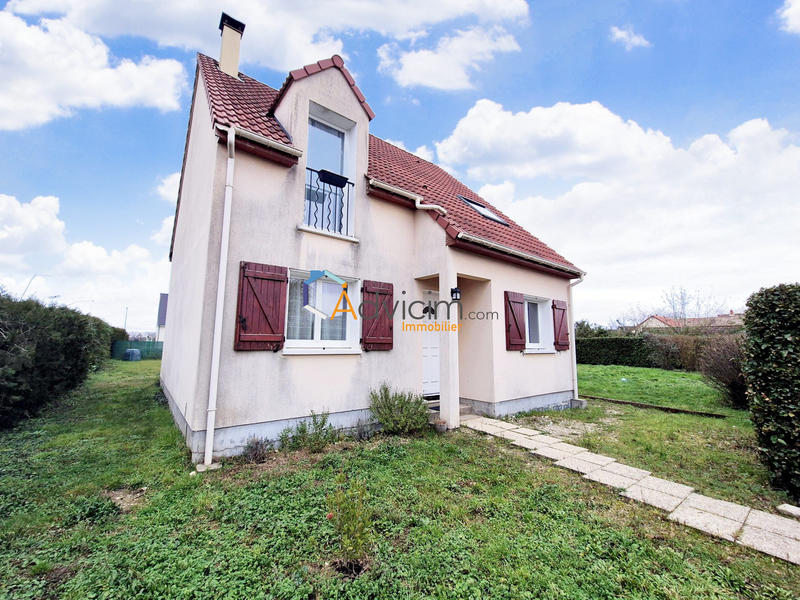 Maison - 105 m² - 5 pièces