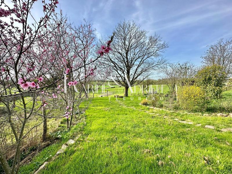 Maison - 171 m² - 7 pièces