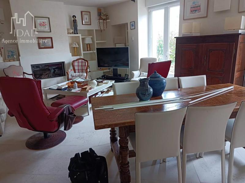 Villa - 129 m² - 6 pièces