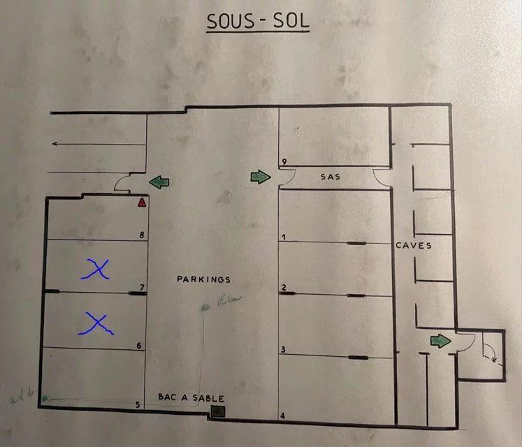 Parking / Garage - 24 m²